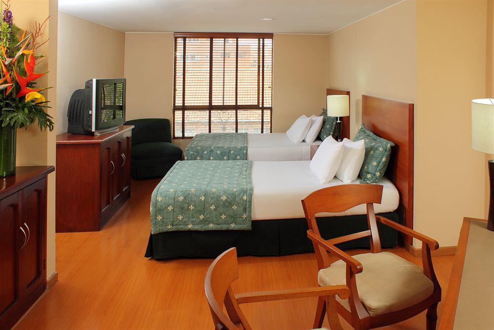 Hotel Estelar Suites Jones Bogota Bilik gambar